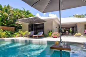 Allure - 4 Bedroom Luxury House in Port Douglas